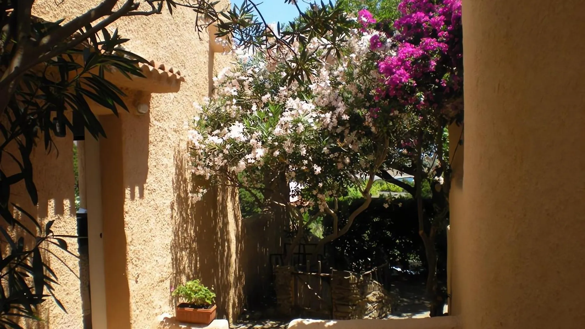 Villa Vista Stintino 0*,  Italy